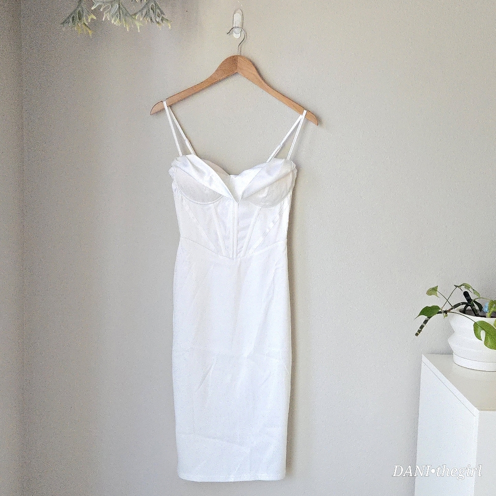 Glossy White Satin Draped Neck Corset Dress - Picture 5 of 10